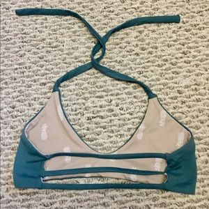 Midori bikini top